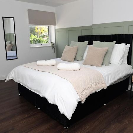 Watford Luxury 1 Bed Flat - Free Parking Appartement Buitenkant foto