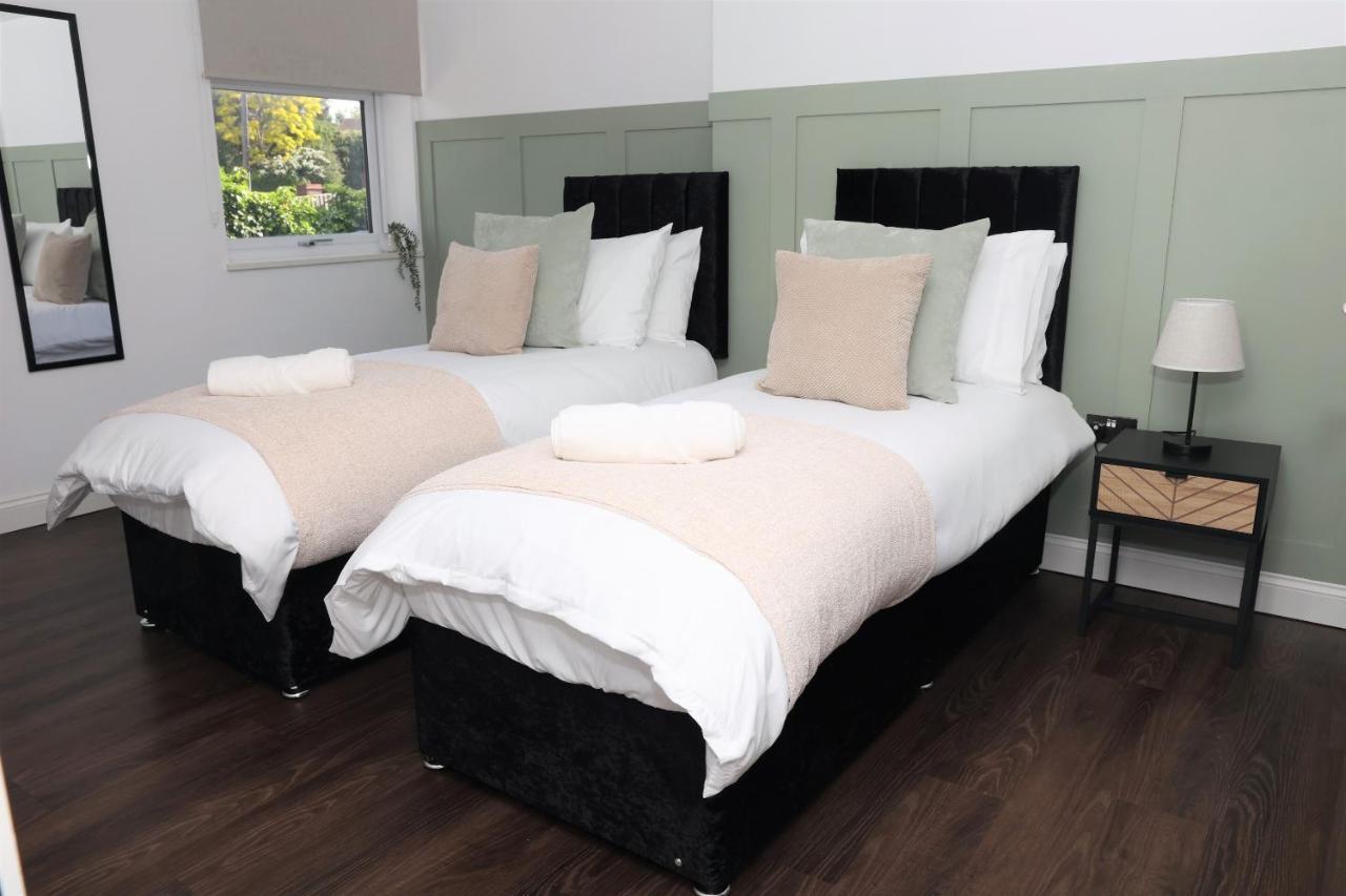 Watford Luxury 1 Bed Flat - Free Parking Appartement Buitenkant foto