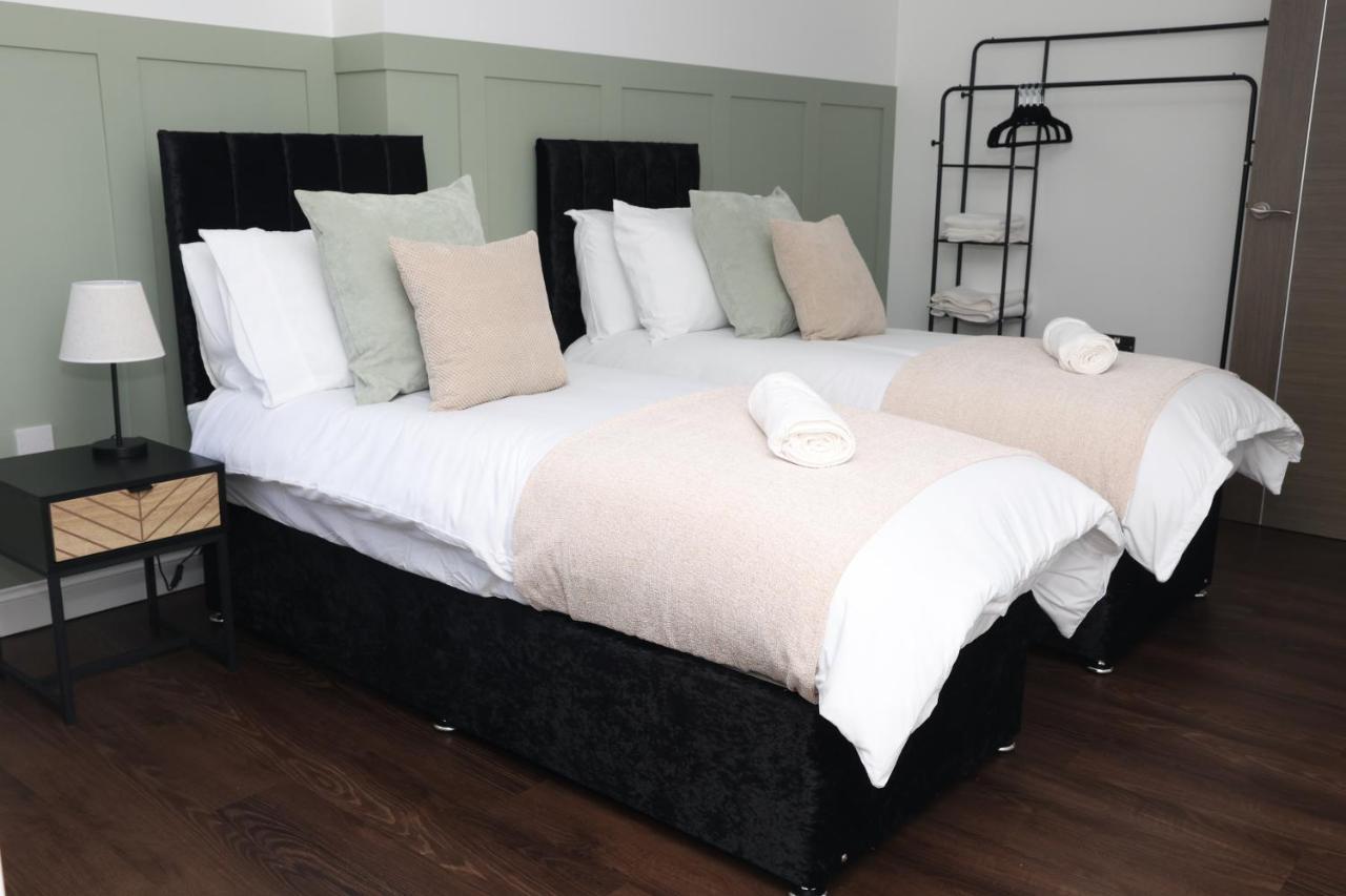 Watford Luxury 1 Bed Flat - Free Parking Appartement Buitenkant foto